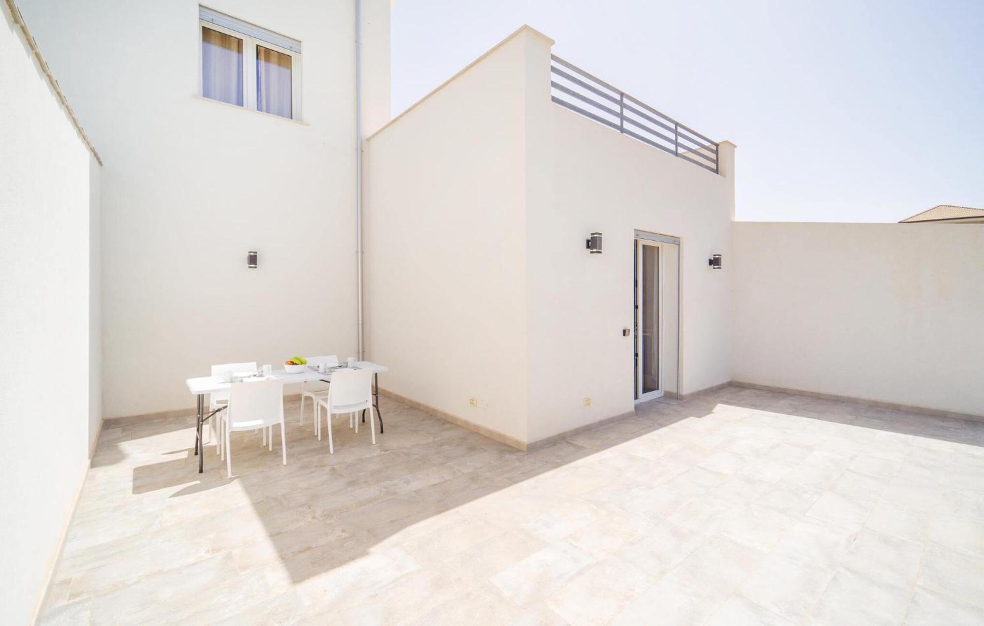 2 Bedroom Pet Friendly Home In Realmonte Εξωτερικό φωτογραφία